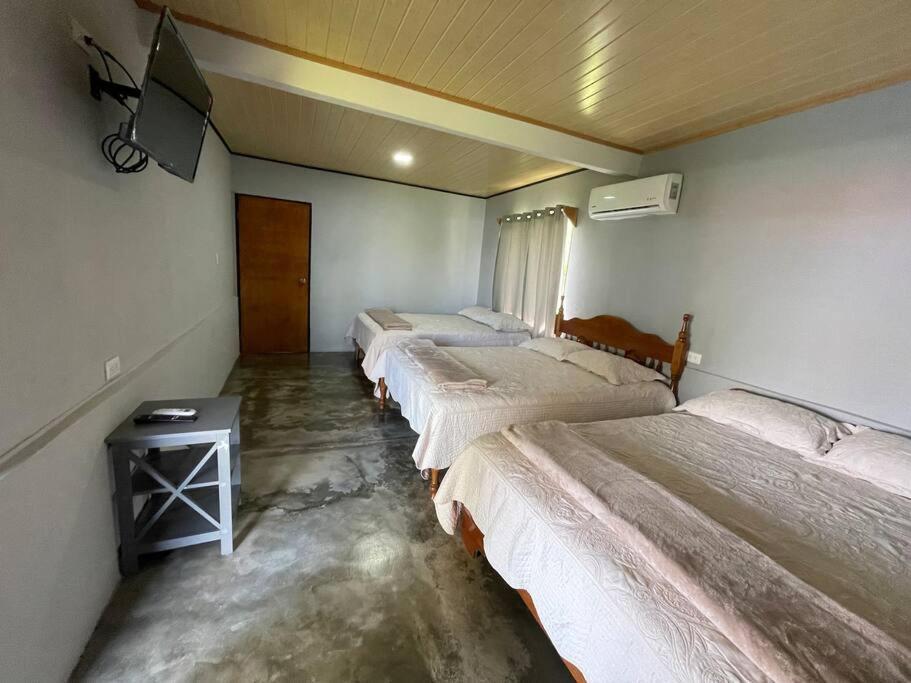 Large & Confortable Family House La Fortuna Exteriér fotografie